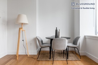50 Murray St in New York, NY - Building Photo - Building Photo