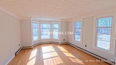 203 Center St, Unit 1 in Old Town, ME - Building Photo - Building Photo