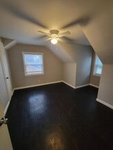 1775 Harrodsburg Rd in Lexington, KY - Building Photo - Building Photo