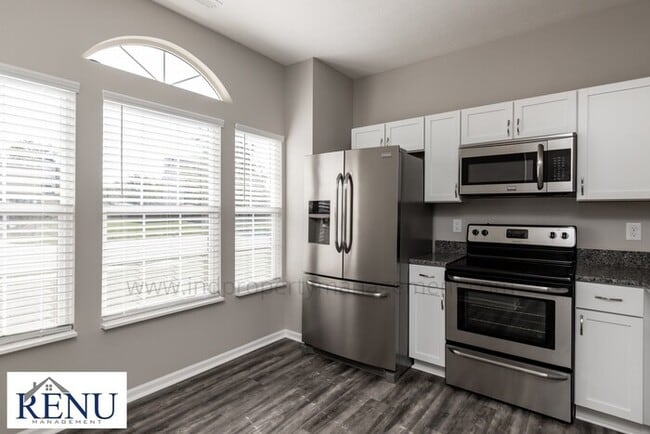 2710 Lucas Dr in Westfield, IN - Foto de edificio - Building Photo