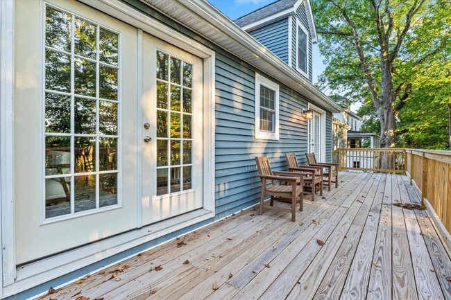 24 Madison St in Laconia, NH - Building Photo - Building Photo