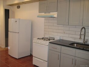 46-30 Bell Blvd in Queens, NY - Building Photo - Building Photo