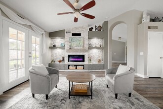 3816 W Misty Willow Ln in Glendale, AZ - Building Photo - Building Photo