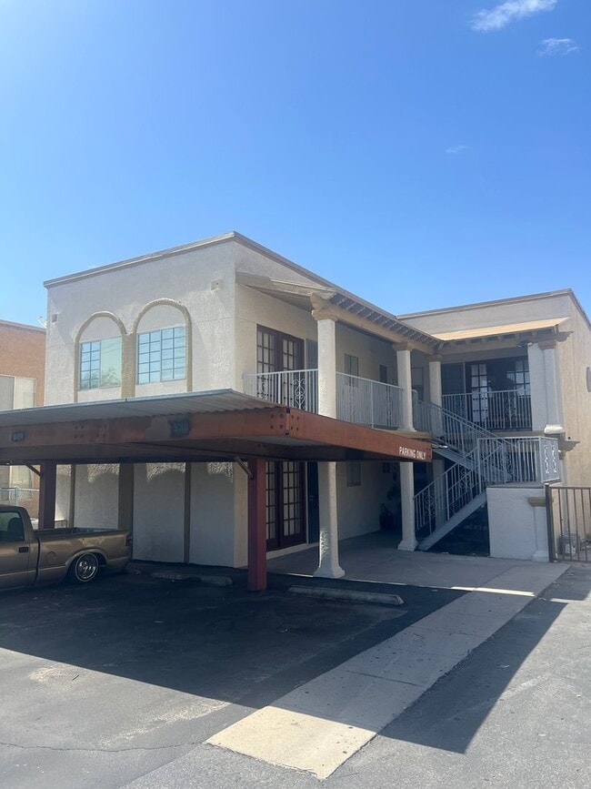 property at 535 E Jacinto St