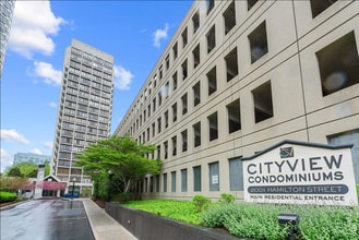 2001 Hamilton St, Unit 1218 in Philadelphia, PA - Building Photo - Building Photo