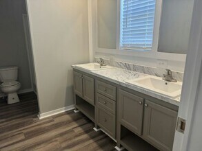 9708 Linda Pl in Tampa, FL - Building Photo - Building Photo