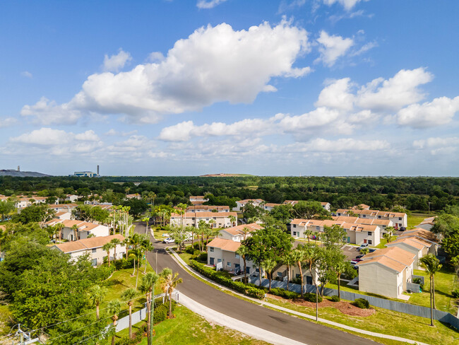 The Landings in West Palm Beach, FL - Building Photo - Building Photo