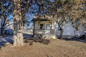 7728 Main St in Ralston, NE - Building Photo - Building Photo