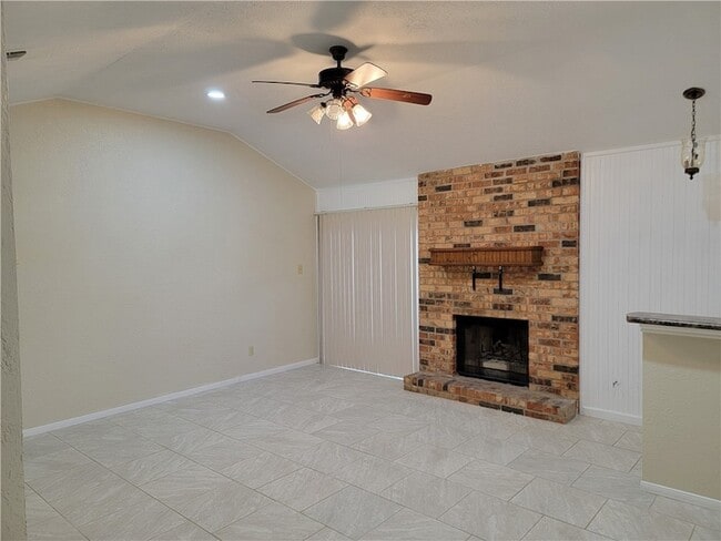 4011 Windswept Dr in College Station, TX - Building Photo - Building Photo