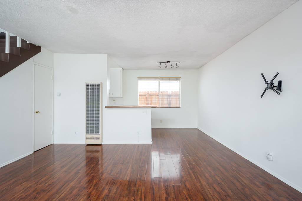 1311 Ocean Park Blvd in Santa Monica, CA - Building Photo