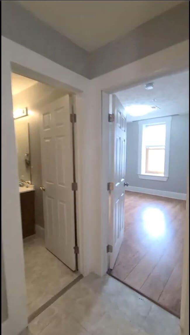 444 High St in Morgantown, WV - Foto de edificio - Building Photo