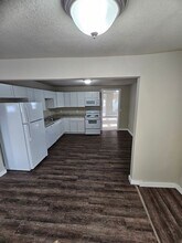 410 N 2nd St in Knoxville, IA - Building Photo - Building Photo