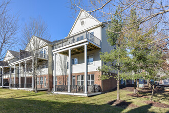 3176 Asher Rd in Ann Arbor, MI - Foto de edificio - Building Photo