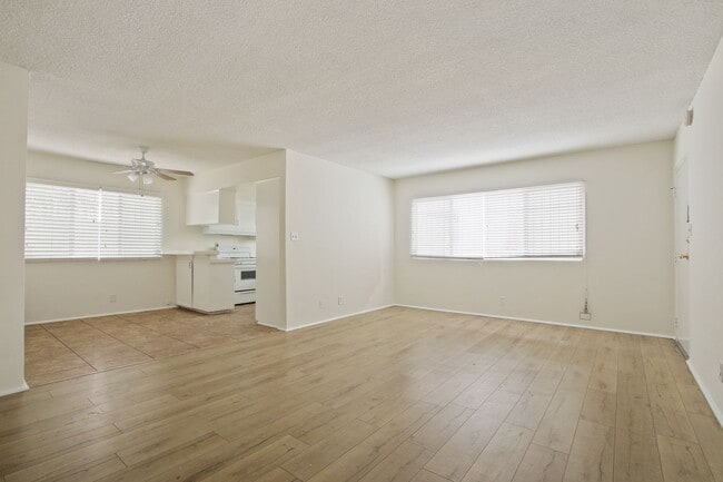 744 S.Windsor Blvd. - just south of Wilshire Blvd.