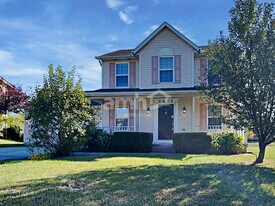 2025 Apple Knoll Ln in Middletown, OH - Building Photo