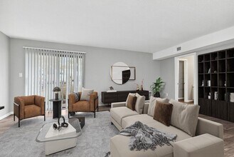 Tree Top in Raleigh, NC - Foto de edificio - Building Photo