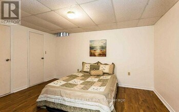 5070 Rising Star Ct in Mississauga, ON - Building Photo - Building Photo