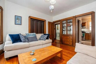 15 Traymore St, Unit 2 in Cambridge, MA - Building Photo - Building Photo
