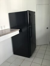 11655 Gorham Ave in Los Angeles, CA - Building Photo - Building Photo