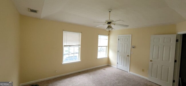 6093 Camden Forrest Ct in Riverdale, GA - Building Photo - Building Photo