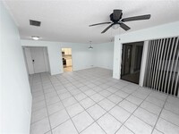 3751 NW 35th St in Coconut Creek, FL - Building Photo - Building Photo