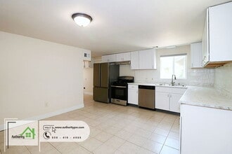 2022 Jewell Ln in Redding, CA - Building Photo - Building Photo