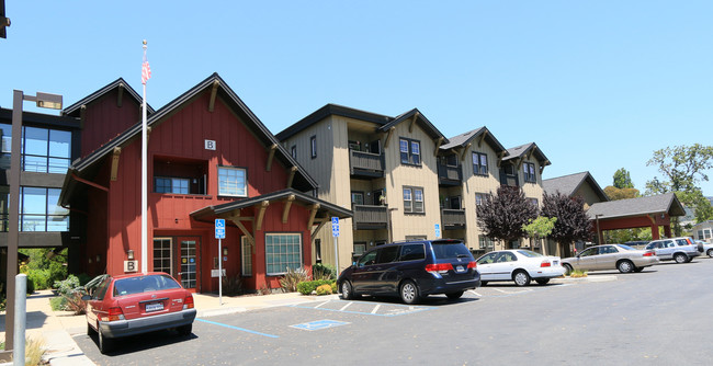 Acacia Lane Senior Apartments in Santa Rosa, CA - Building Photo - Building Photo