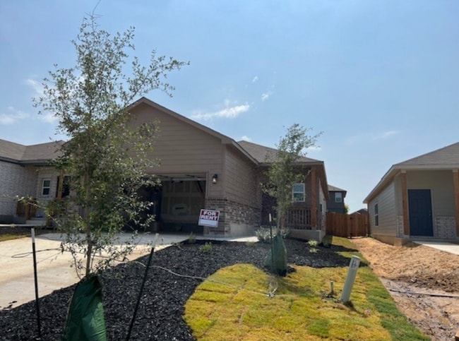 property at 596 Jennifer Wy