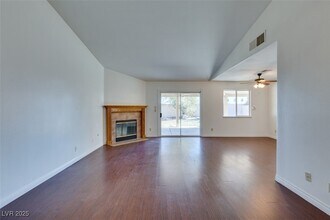 5034 Lark Canyon Ct in North Las Vegas, NV - Building Photo - Building Photo