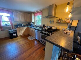 23 Curtis St, Unit 1 in Somerville, MA - Building Photo