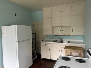 705 E Grand Ave-Unit -705 E Grand Ave Unit 3 in Eau Claire, WI - Foto de edificio - Building Photo