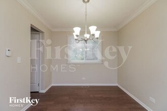 6S124 Lakewood Dr in Naperville, IL - Building Photo - Building Photo