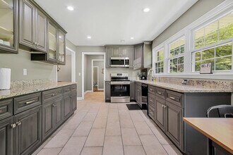 1820 Bethany Ln NW in Huntsville, AL - Building Photo - Building Photo