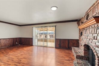 1148 Joshua St in Escondido, CA - Building Photo - Building Photo