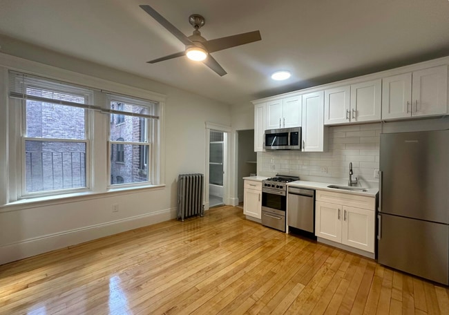 35 Westland Ave, Unit 21
