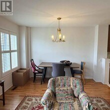 35 View Green Crescent in Toronto, ON - Building Photo - Building Photo