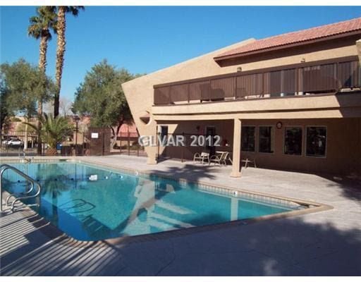 property at 5261 River Glen Dr