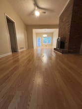 560 Grimes Pl in Roswell, GA - Building Photo - Building Photo