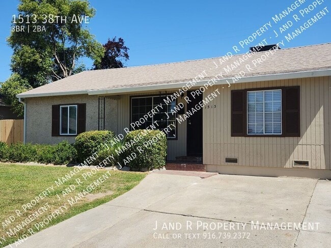 property at 1513 38th Ave