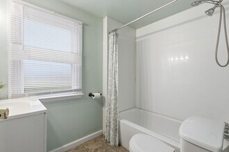 314 W Muir Ave in Hazel Park, MI - Building Photo - Building Photo