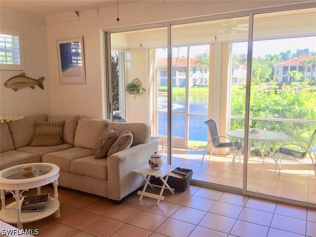 100 L'Ambiance Cir in Naples, FL - Building Photo - Building Photo