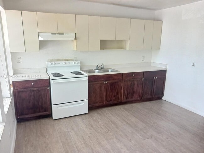 property at 706 9th St