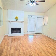 11805 Leisure Dr in Dallas, TX - Building Photo - Building Photo