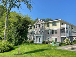 Autumn Woods Apartments in Westbrook, ME - Building Photo - Building Photo