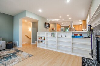 4224 Francis Ave N, Unit SI ID1036017P in Seattle, WA - Building Photo - Building Photo