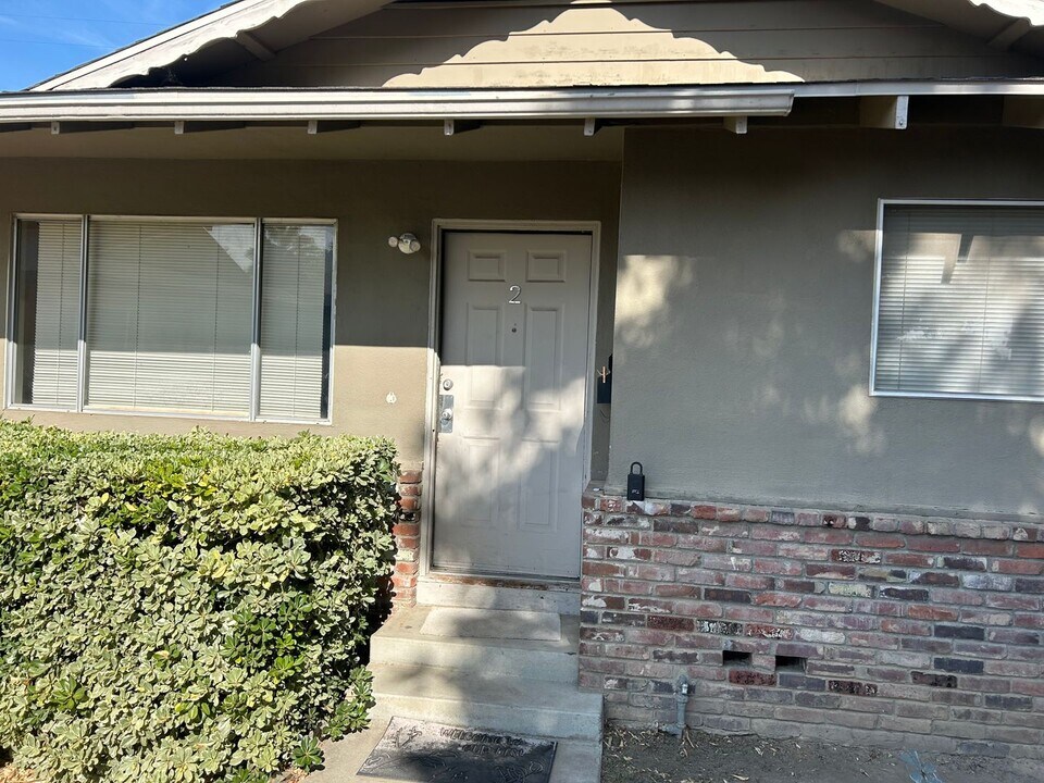 1705 Carver Ct in Modesto, CA - Building Photo