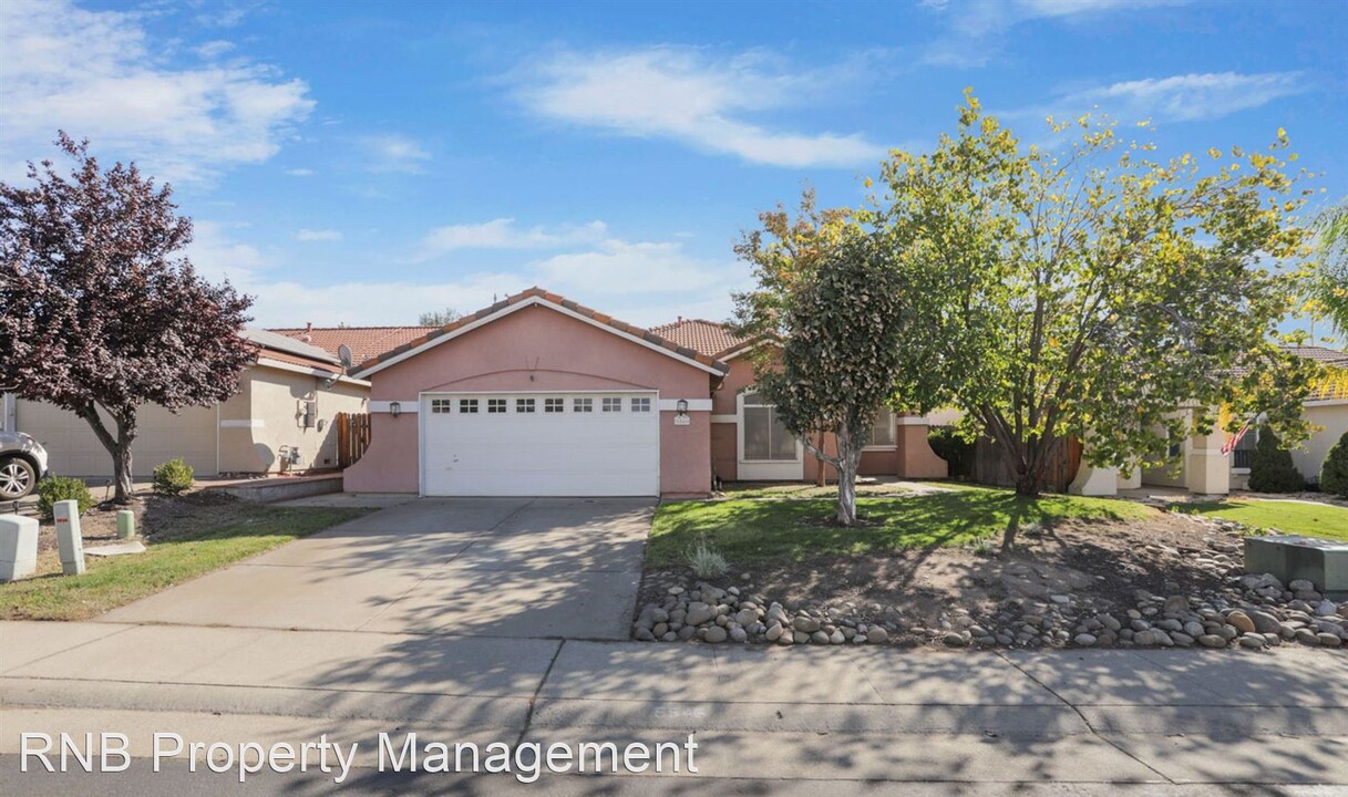 5546 Sage Dr in Rocklin, CA - Building Photo