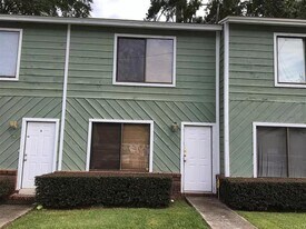 301 S Lipona Rd in Tallahassee, FL - Building Photo