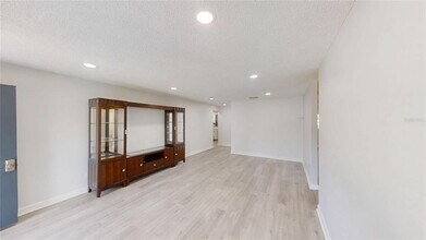 8883 SW 94 Ln in Ocala, FL - Building Photo - Building Photo