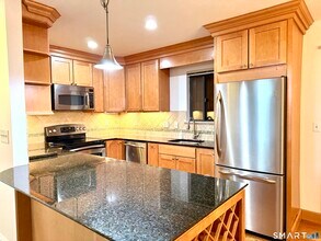 2289 Bedford St in Stamford, CT - Building Photo - Building Photo